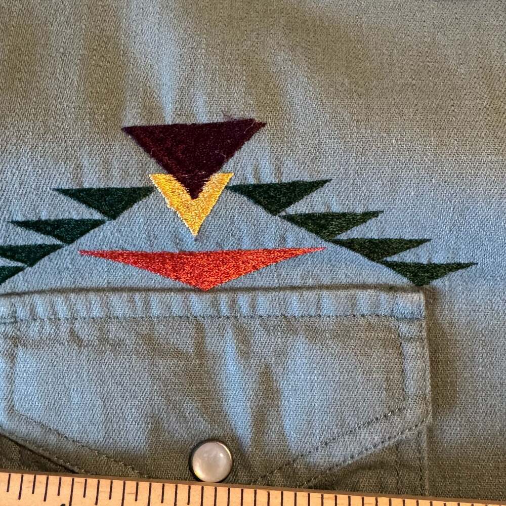 Panhandle Western Shirt Womens M Olive Green Embroidered Aztec Snap Front - Picture 14 of 14
